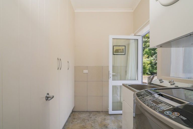 Photo of property in 49 Tarapatiki Drive, Whitianga, 3510