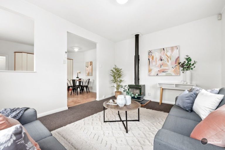 Photo of property in 1 Riverside Drive, Waiwhetu, Lower Hutt, 5010