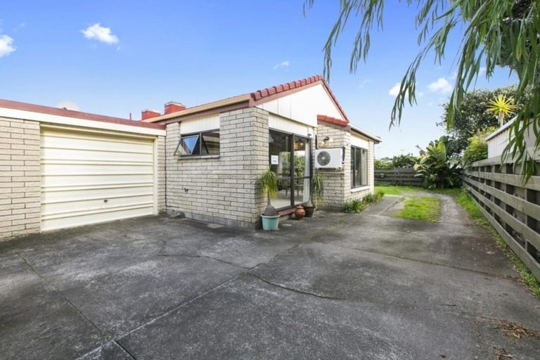 Photo of property in 3b Compton Place, Mount Maunganui, 3116