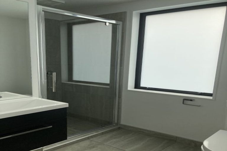 Photo of property in 16 Inglis Street, Seatoun, Wellington, 6022