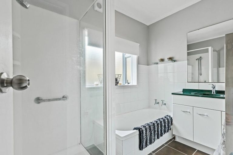 Photo of property in 125 Stredwick Drive, Torbay, Auckland, 0630