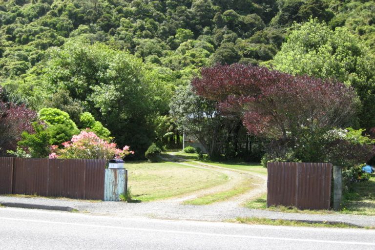 Photo of property in 30a Torea Street, Granity, 7823