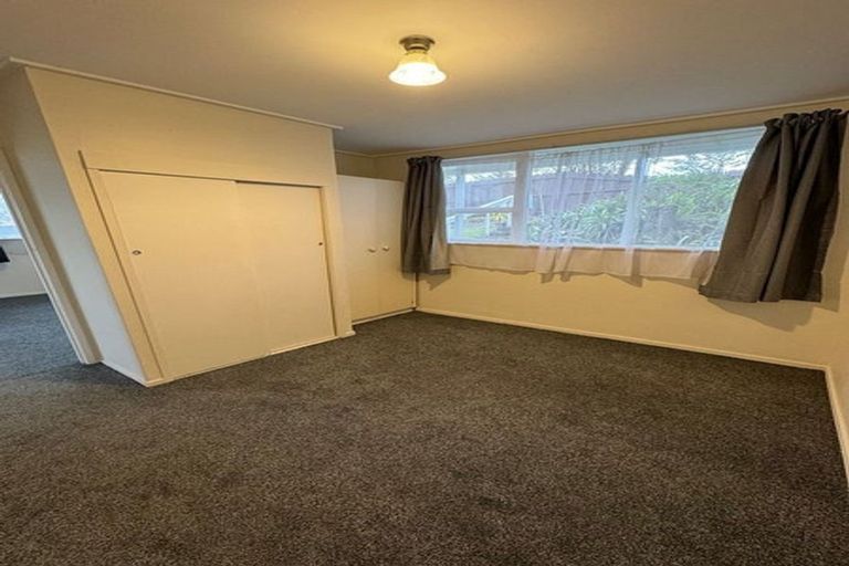 Photo of property in 11a Captain Scott Road, Glen Eden, Auckland, 0602