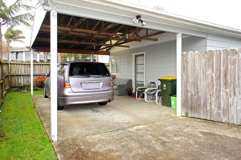 Photo of property in 6 Mangos Place, Pakuranga, Auckland, 2010