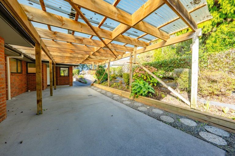 Photo of property in 58 Arrowsmith Road, Waitakere, Henderson, 0782