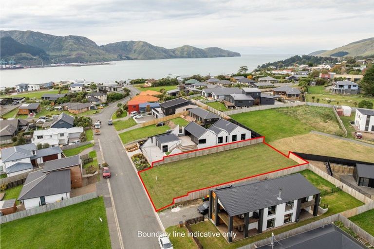 Photo of property in 19 Muriwai Drive, Diamond Harbour, 8971