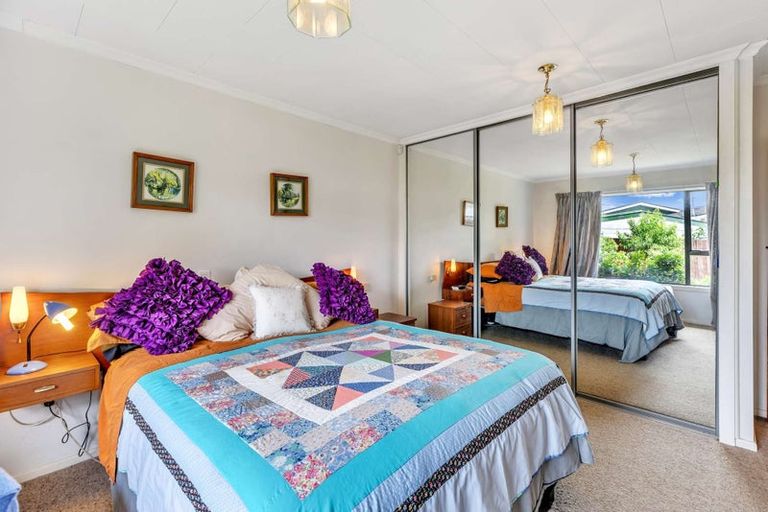 Photo of property in 10 Westerleigh Street, Bishopdale, Christchurch, 8053