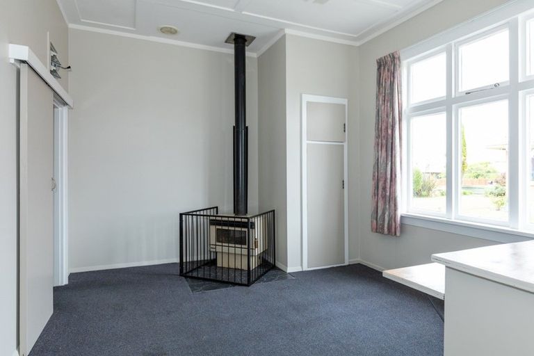 Photo of property in 16 Herbert Street, Waimate, 7924