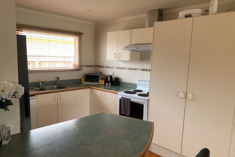 Photo of property in 23 Millers Road, Brookfield, Tauranga, 3110