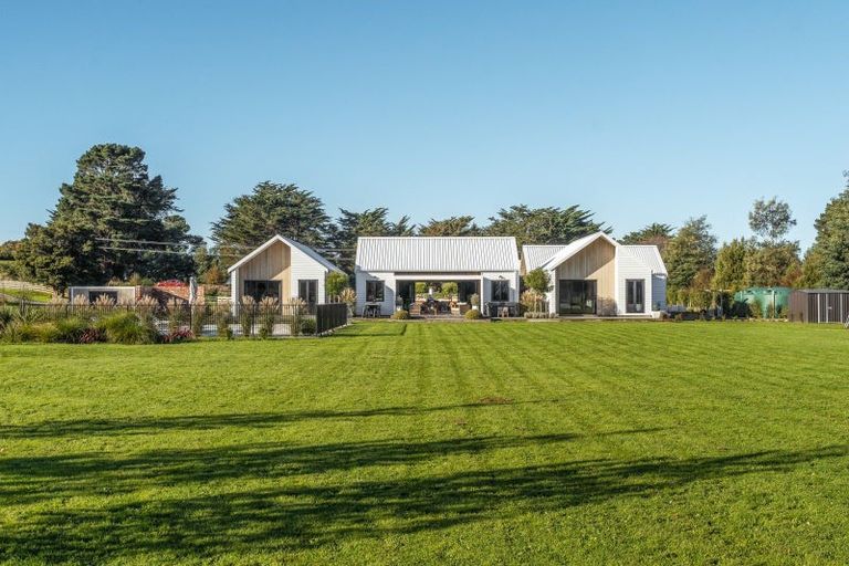 Photo of property in 115 Chester Road, Clareville, Carterton, 5791