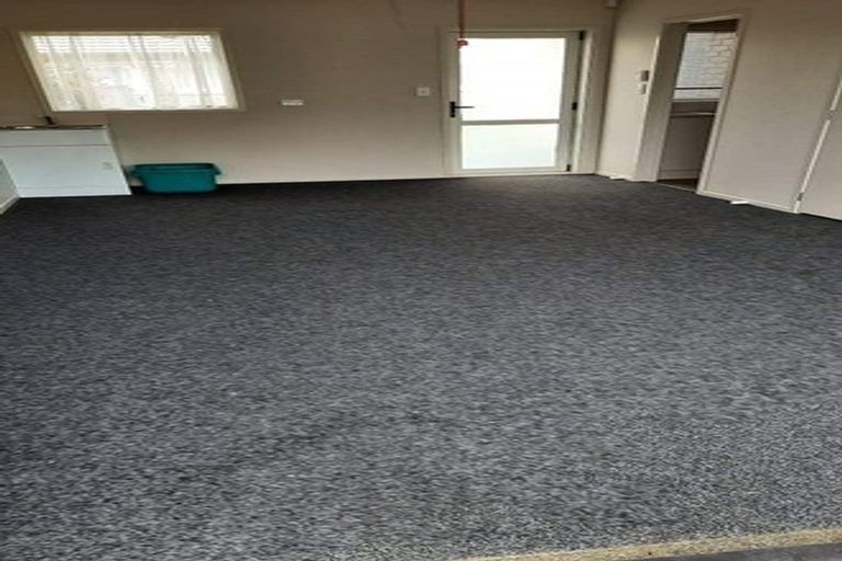 Photo of property in Amberley Park, 8/8 Village Place, Tuakau, 2121