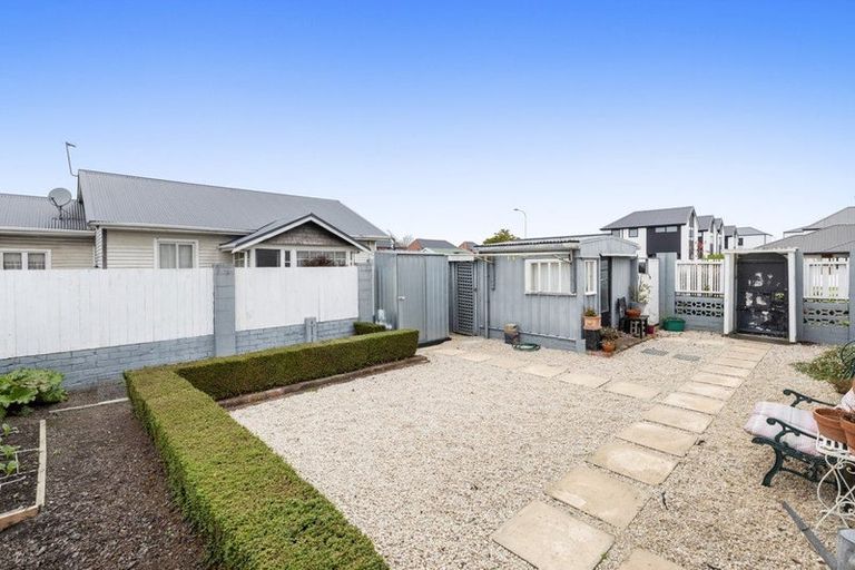 Photo of property in 2/42 Harker Street, Spreydon, Christchurch, 8024