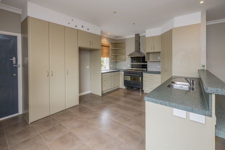 Photo of property in 63 Vista Road, Ohau, 5570