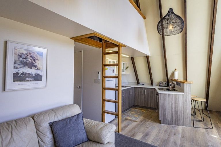 Photo of property in 16 Shannon Street, Ohakune, 4625