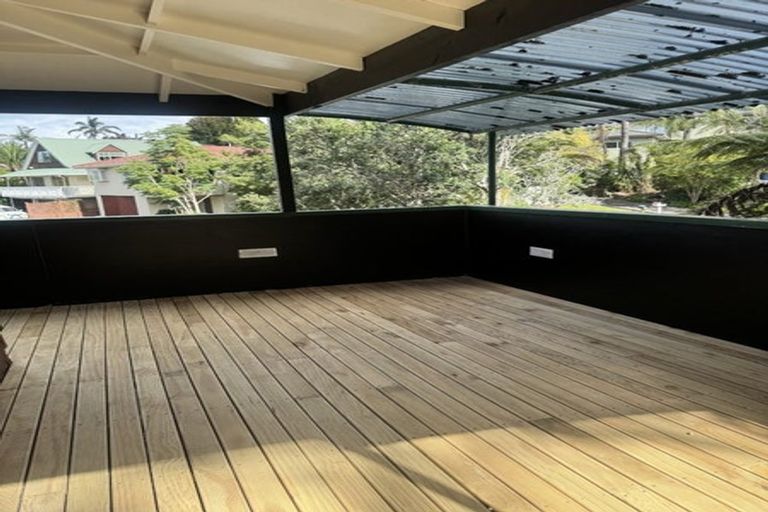 Photo of property in 9 Sailfish Drive, West Harbour, Auckland, 0618