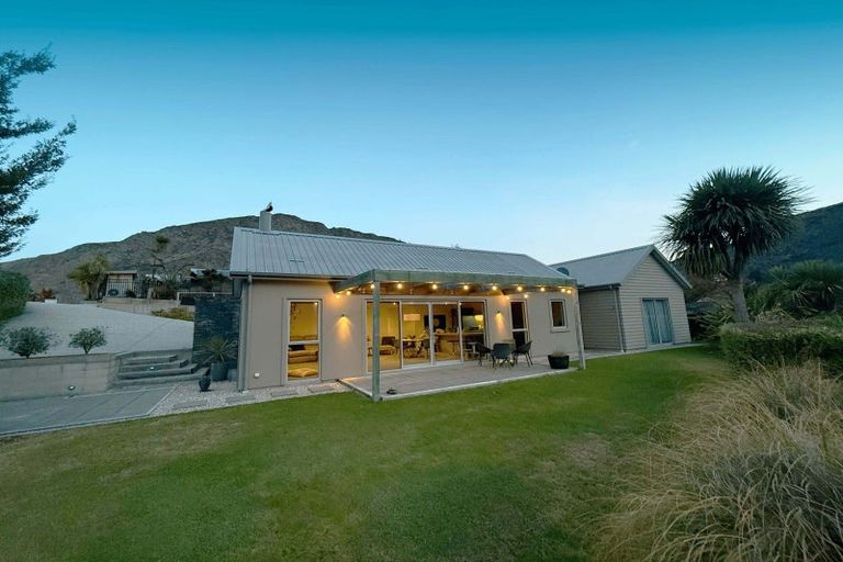 Photo of property in 51 Mathias Terrace, Arthurs Point, Queenstown, 9371