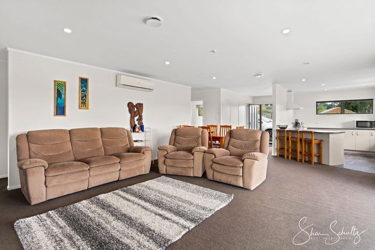 Photo of property in 20 Matai Drive, Maungaturoto, 0520