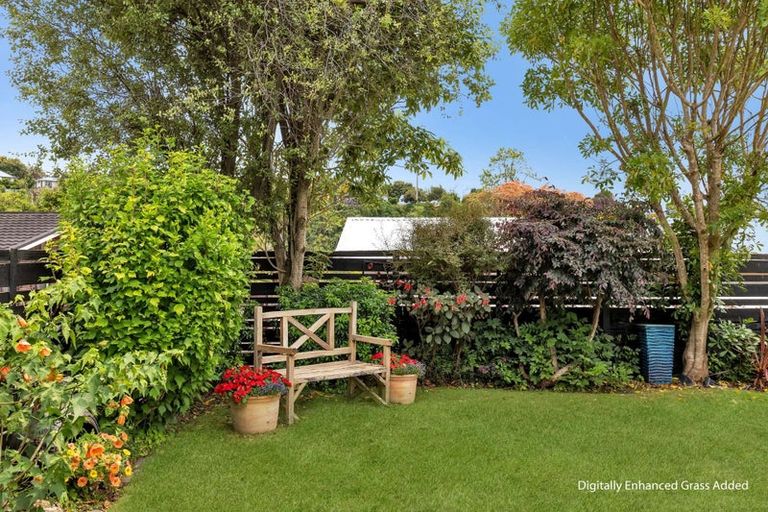 Photo of property in 55 Welcome Bay Road, Welcome Bay, Tauranga, 3112