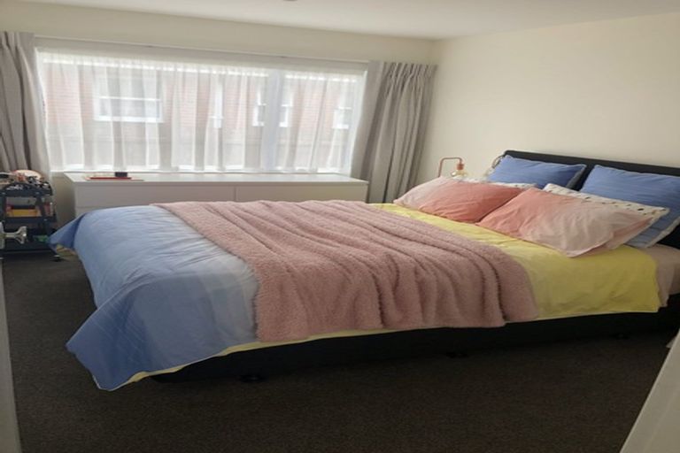 Photo of property in 1/98 Cuba Street, Petone, Lower Hutt, 5012