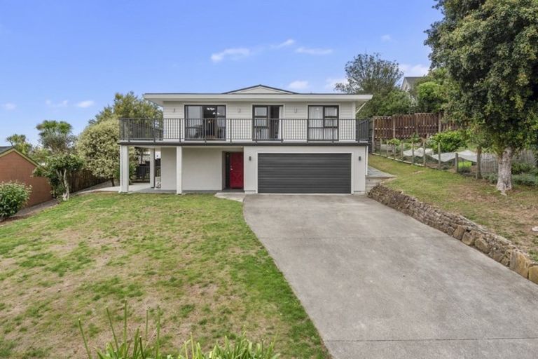 Photo of property in 9 Pohutukawa Drive, Pukete, Hamilton, 3200