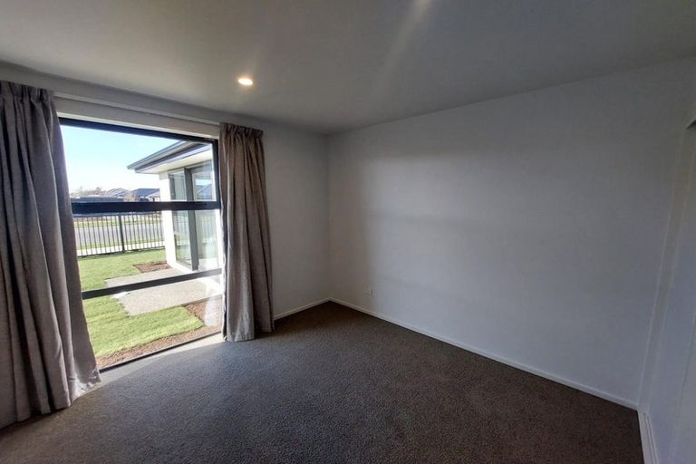 Photo of property in 5 Florey Lane, Rolleston, 7614