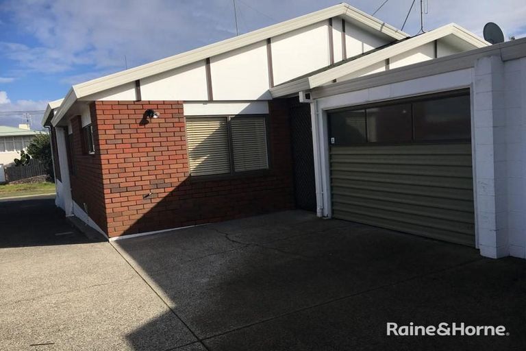 Photo of property in 2/63 Ranch Road, Mount Maunganui, 3116