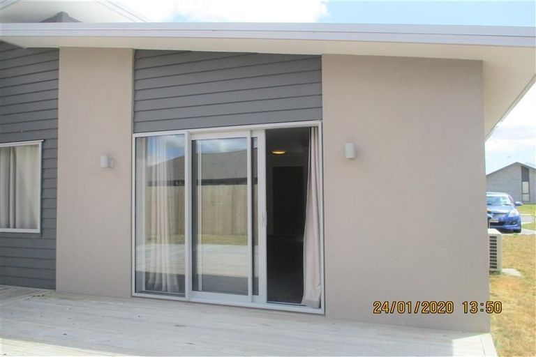 Photo of property in 8 Hehan Close, Cambridge, 3434