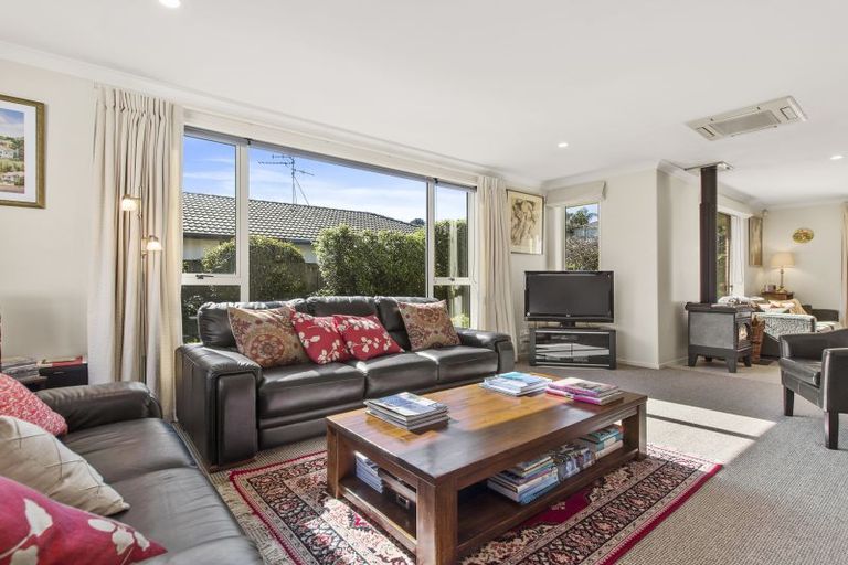 Photo of property in 12 Cotswold Place, Ohauiti, Tauranga, 3112