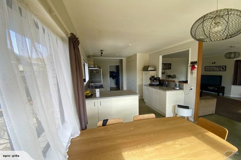 Photo of property in 35 Waiotoi Road, Ngunguru, Whangarei, 0173