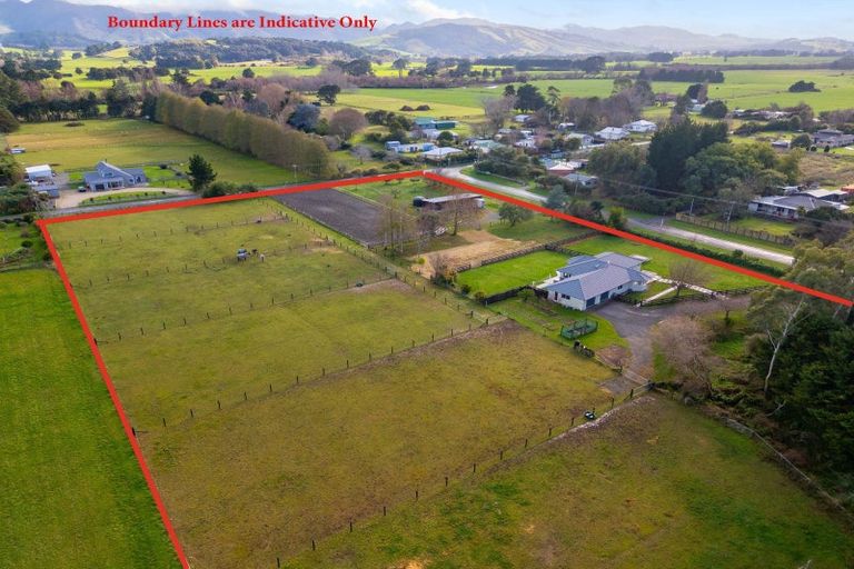 Photo of property in 137 Kent Street, Carterton, 5713