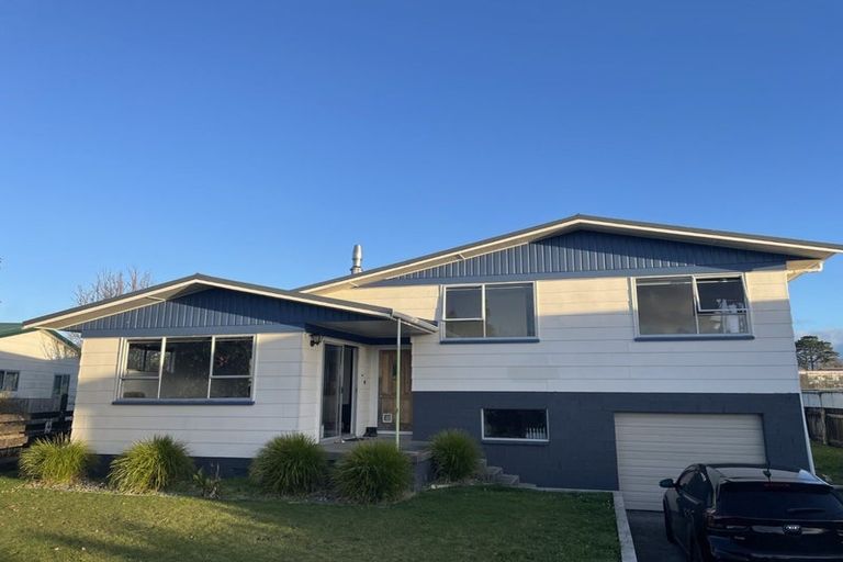 Photo of property in 7 Titoki Place, Inglewood, 4330