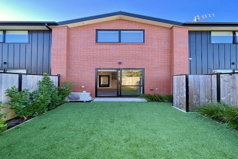 Photo of property in 7/1 Milne Crescent, Taita, Lower Hutt, 5011