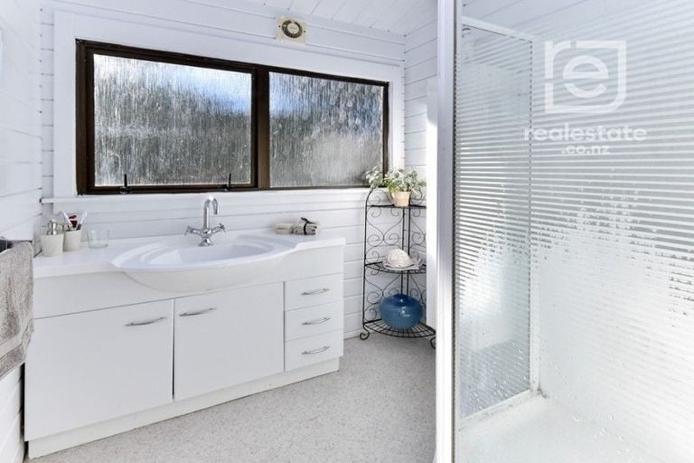 Photo of property in 4 Kamulla Court, Conifer Grove, Takanini, 2112