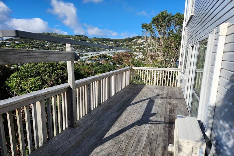 Photo of property in 5 Chancellor Way, Crofton Downs, Wellington, 6035