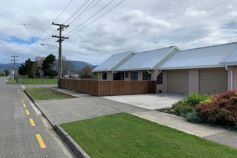 Photo of property in 78b Pa Street, Motueka, 7120