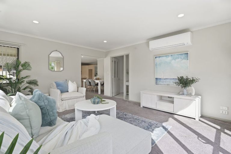 Photo of property in 12 Putaka Place, Papamoa Beach, Papamoa, 3118