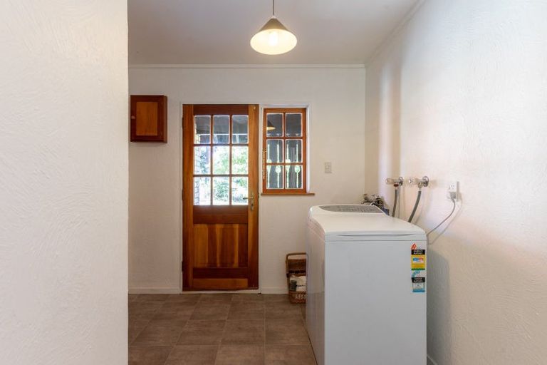 Photo of property in 45 Riverdale Road, Dannevirke, 4930