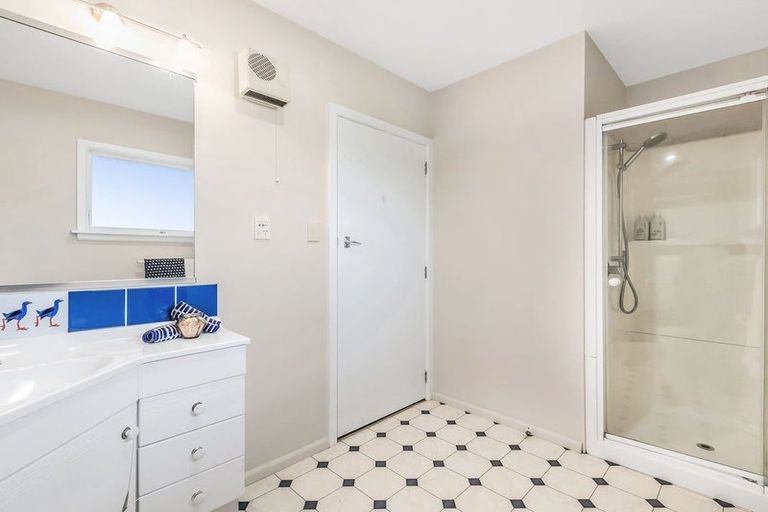 Photo of property in 112 East Belt, Lincoln, 7608