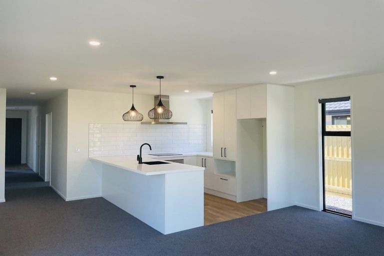 Photo of property in 54 Pitcaithly Street, Halswell, Christchurch, 8025