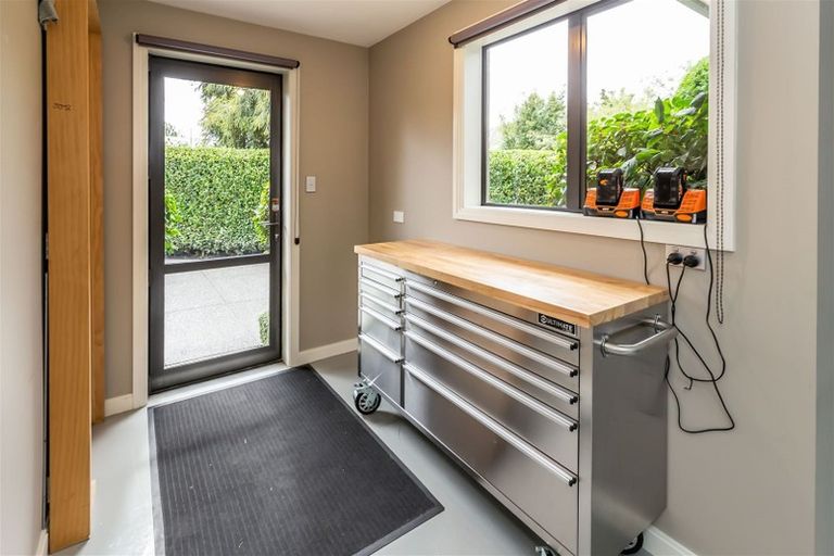 Photo of property in 11 Ashcroft Place, Burnside, Christchurch, 8053