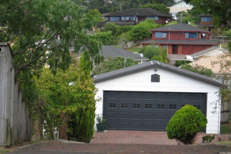 Photo of property in 100 Nigel Road, Browns Bay, Auckland, 0630