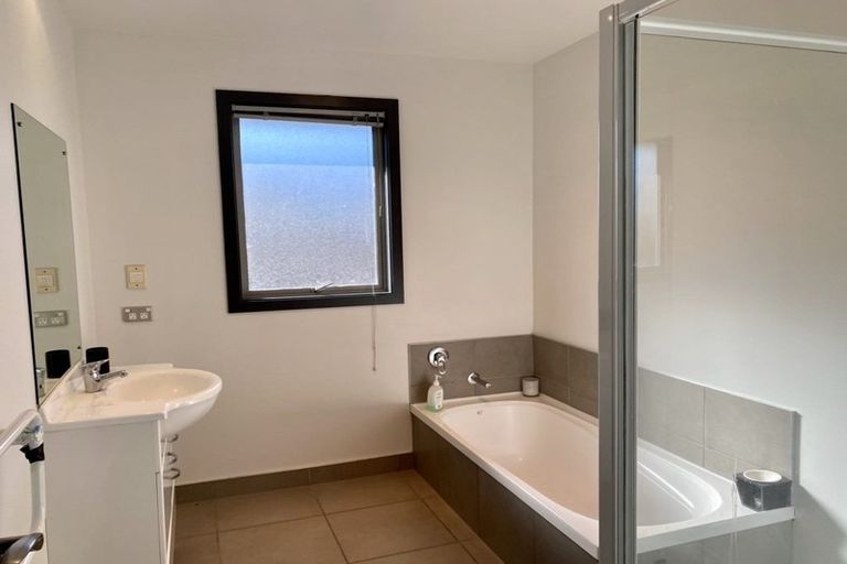 Photo of property in 26 Lochnagar Drive, Lake Hayes, Queenstown, 9304