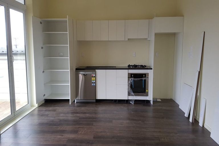 Photo of property in 41 Cockayne Crescent, Sunnynook, Auckland, 0620