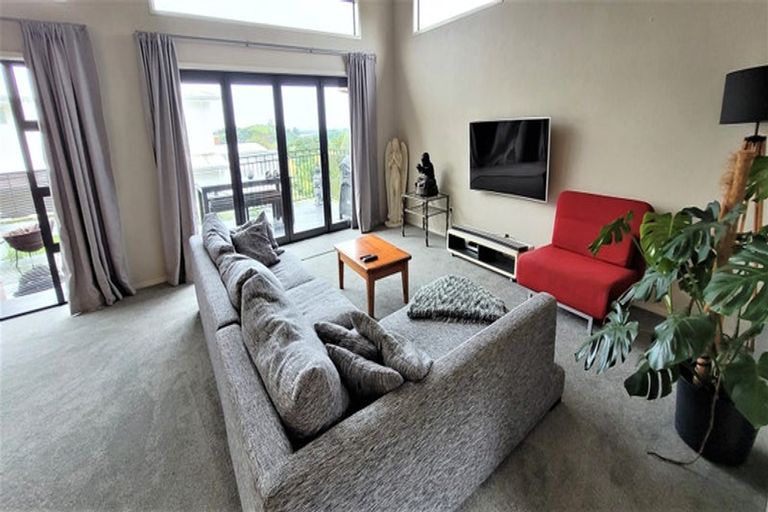 Photo of property in 74 Waikite Road, Welcome Bay, Tauranga, 3112