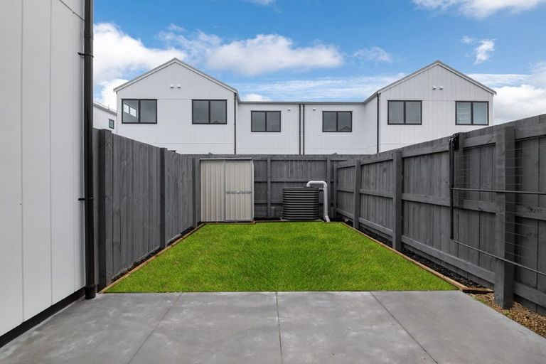 Photo of property in 12 Rigby Drive, Whenuapai, Auckland, 0618
