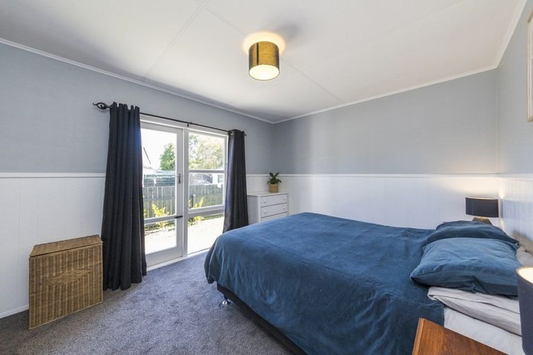 Photo of property in 34 Abraham Crescent, Milson, Palmerston North, 4414