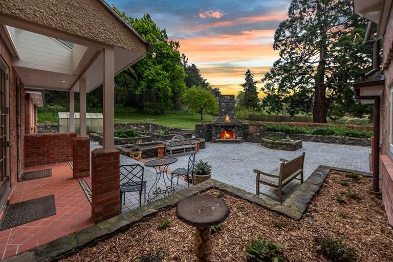 Photo of property in Racecourse Hill Homestead, 3979 West Coast Road, Darfield, 7571