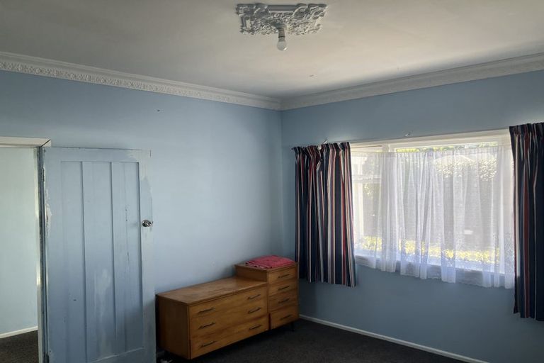 Photo of property in 21 Ropata Crescent, Boulcott, Lower Hutt, 5010