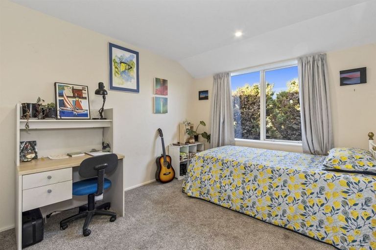 Photo of property in 5 Jozecom Place, Rolleston, 7614