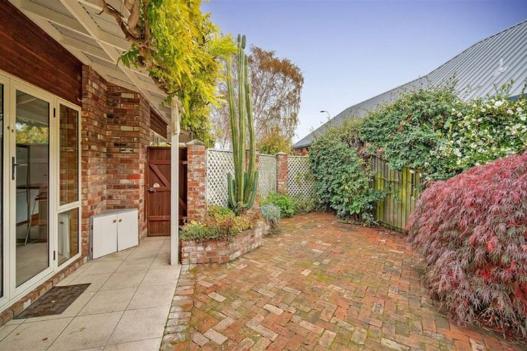 Photo of property in 12 Rempstone Drive, Halswell, Christchurch, 8025